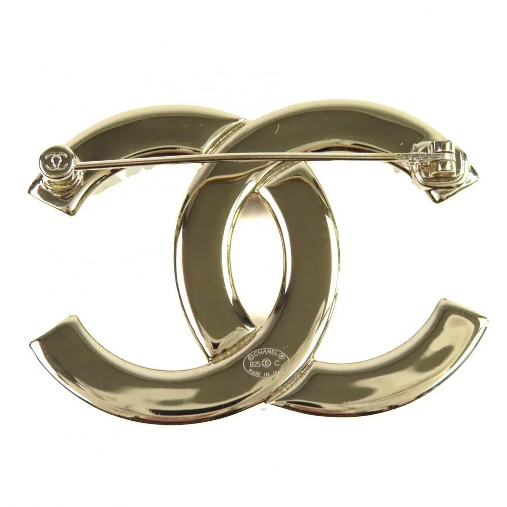 CHANEL Authentic Black Logo Brooch - Picture 3 of 6